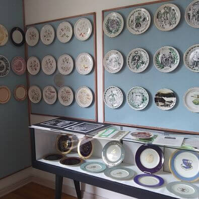 shenango china display of plates