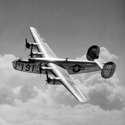 photo of B-24 Liberator plane