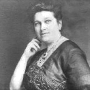 Read more about the article First Woman to Own a Movie Theater (Grace Phillips Johnson)