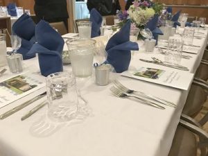 dinner table at temple hadar israel synagogue