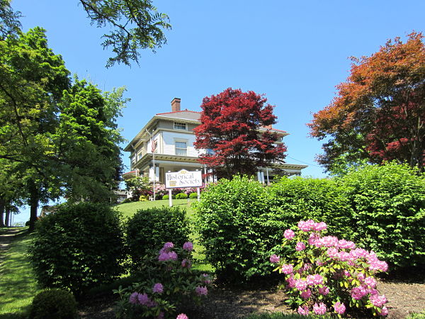 outside view of historical society from lower entrance