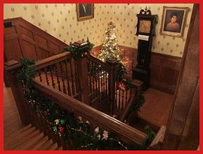 mistletoe magic stairway