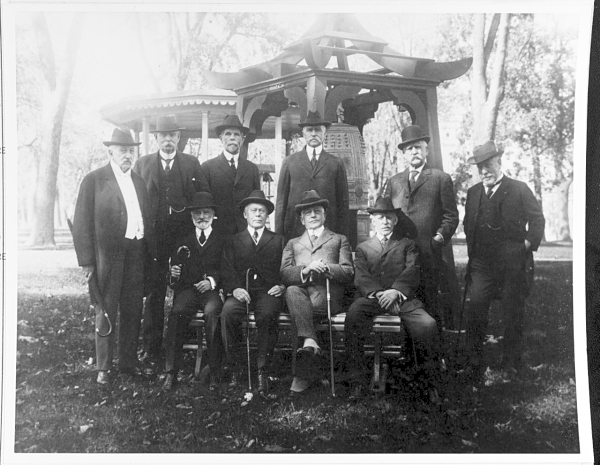 1915 photo of rear admiral book at reunion with his us naval academy class of 1865