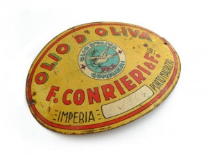 label from olive oil can