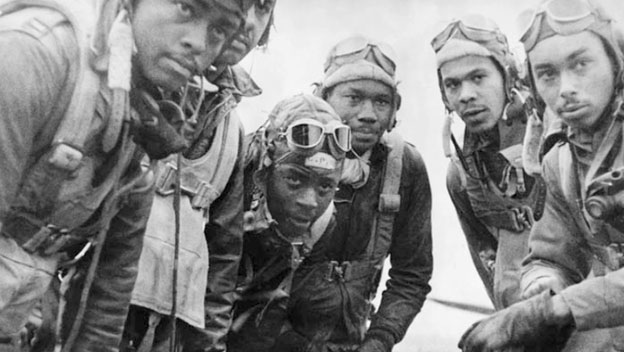 photo of some tuskegee airmen from world war 2