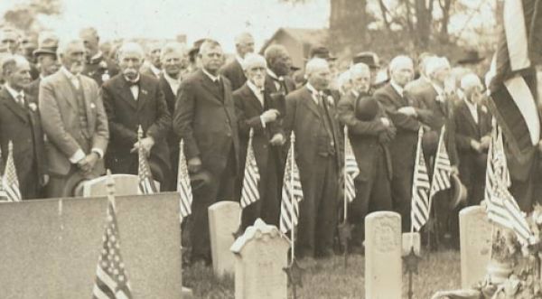 greenwood cemetery memorial day 1917