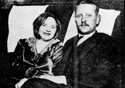 Irene Schroeder and her lover W. Glenn Dague February 1930 on train back to New Castle