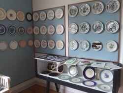shenango china display of plates